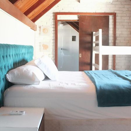 Brava Point Pousada E Hostel Itajaí Eksteriør billede